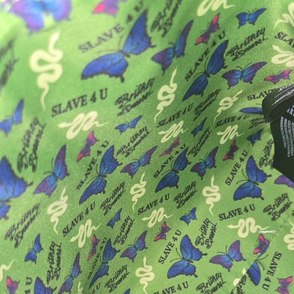 Brittney Spears Black and Blue Butterfly Loungefly Tote - Picture 6 of 6